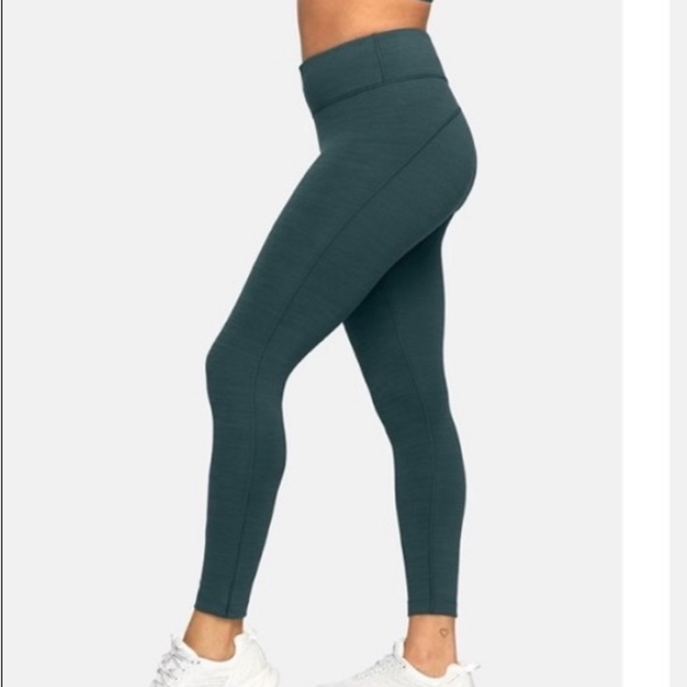Outdoor Voices Techsweat Crop Flex Leggings. XL. Evergreen.